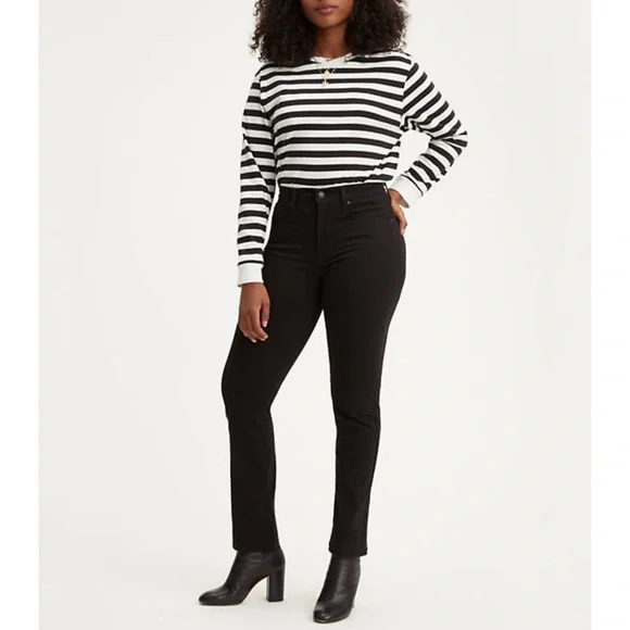 NWOT Levi’s 724 HIGH RISE STRAIGHT FIT WOMEN'S JEANS in Black - Picture 3 of 10